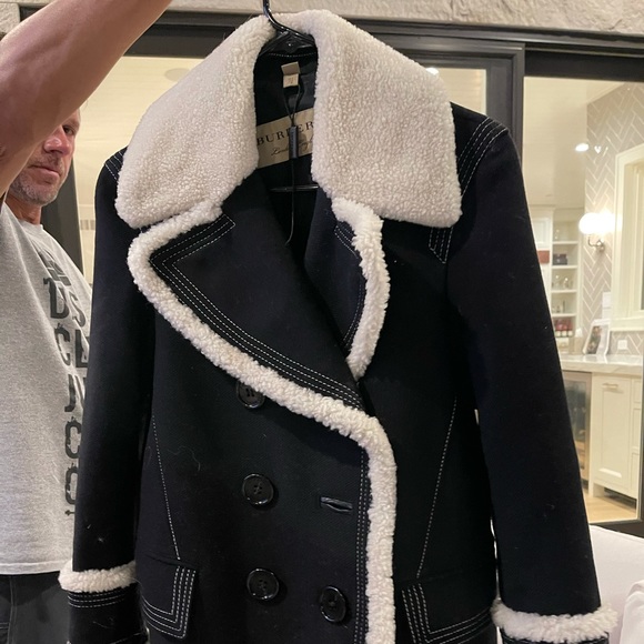 Burberry Women Black Colstead Shearling Trim coat